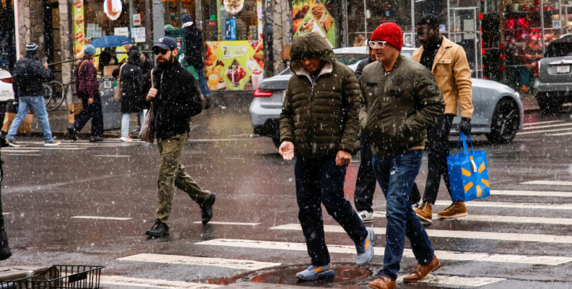 As Brutal Cold Settles Across U.S., Gulf Coast Braces for Rare Winter Storm