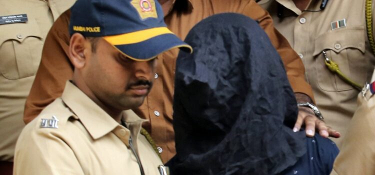 Saif Ali Khan ‘attacker’ crossed Meghalaya river to enter India, used Aadhaar in Bengal to get SIM card: Report | Latest News India
