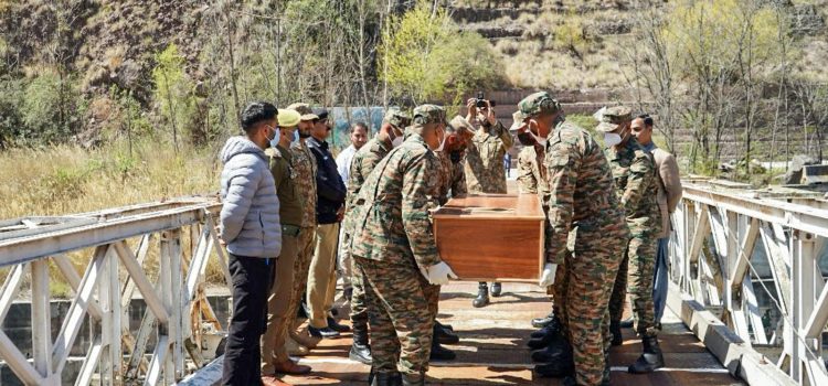 Kashmir’s Kaman Bridge, dividing India and Pak, opens after 6 years for a tragic exchange | Latest News India