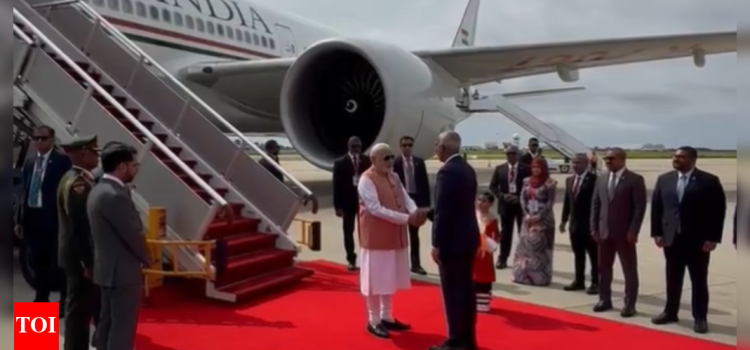 PM Modi Maldives Visit Live: PM Modi lands in Male; receives warm welcome by President Muizzu