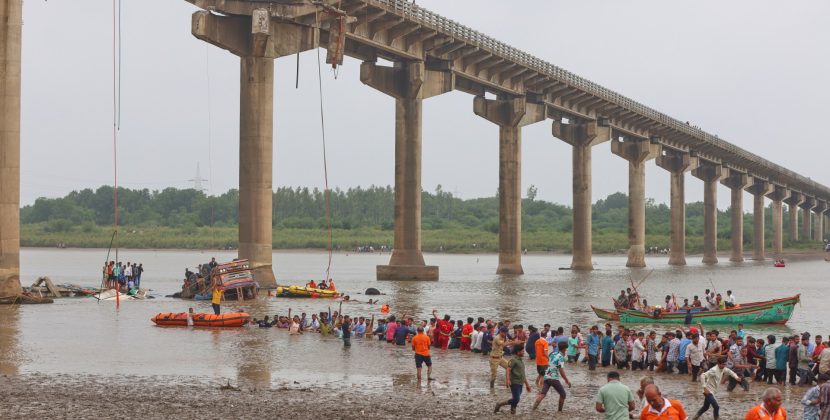 Bridge collapse in India’s Gujarat state kills at least nine | Infrastructure News