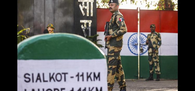 India and Pakistan exchange lists of prisoners | Latest News India