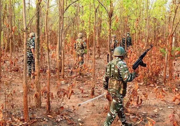 India News Live Updates: 12 Naxalites, including nine with collective bounty of Rs 28.50 lakh, surrender in Chhattisgarh’s Dantewada district
