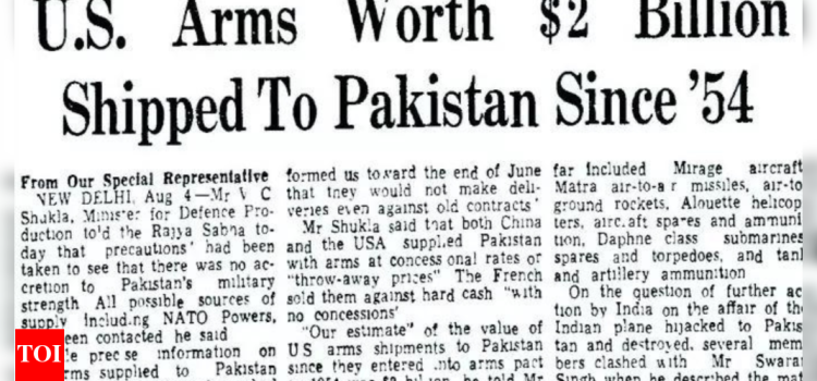 Army, with old newspaper clip, takes a dig at US | India News