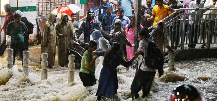 India rain LIVE: Heavy rain triggers waterlogging, traffic snarls in Hyderabad